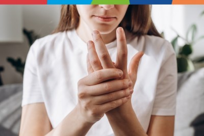 Amorțelile în mâini – când sunt normale și când pot ascunde o afecțiune?